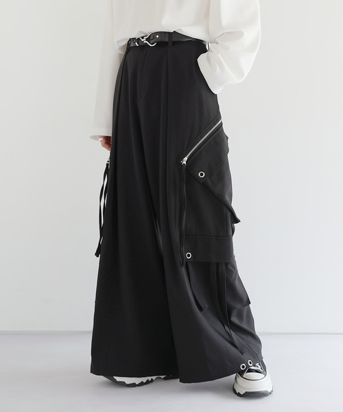 LILL（リル） カーゴパンツ ハイウエストドレープワイド袴アイレット