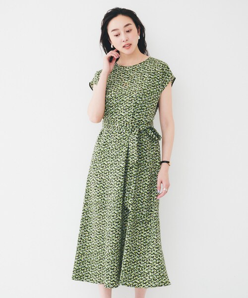 極美品 アンタイトル きれいめ 洗える モザイク柄ワンピース Lサイズ UNTITLED（アンタイトル） ワンピース 「きれいめ/洗える/夏ワンピ