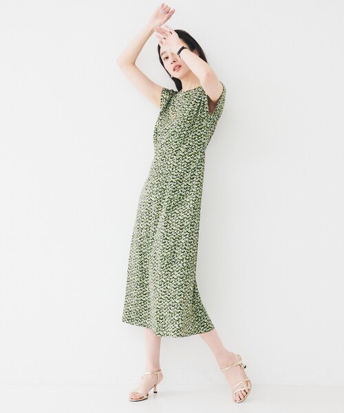 極美品 アンタイトル きれいめ 洗える モザイク柄ワンピース Lサイズ UNTITLED（アンタイトル） ワンピース 「きれいめ/洗える/夏ワンピ