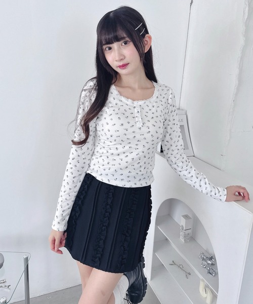 Loueme tシャツ ヘンリーネック小花柄レーストリムトップス レディース