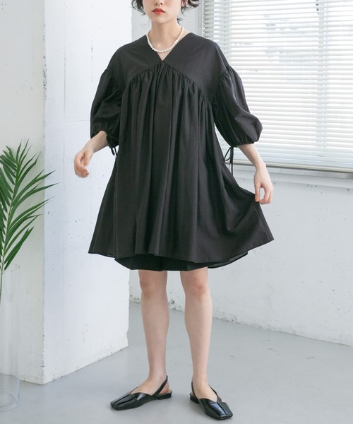 「KBF」 半袖チュニック ONE ベージュ レディース_画像3