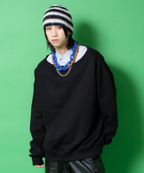 トレーナー スウェット a.p.o.v. オフショルダーダメージスウェット