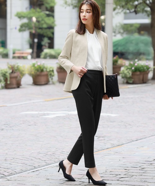 「Flolia」 セットアップ M ベージュ×ブラック レディース_画像5