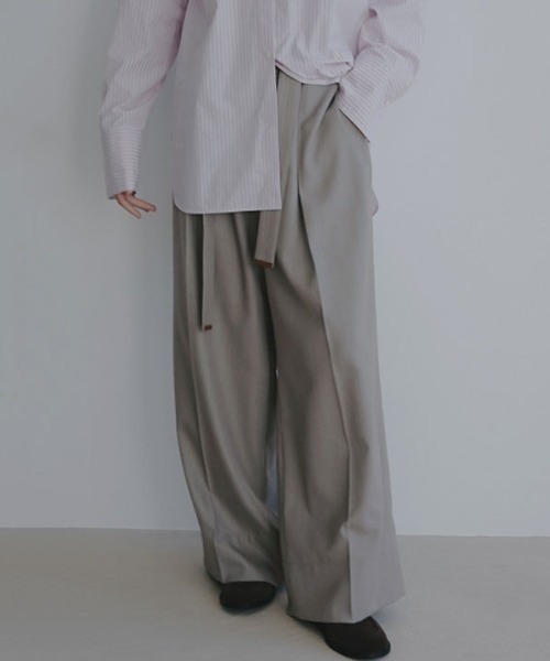 ETRE TOKYO（エトレトウキョウ） パンツ ベルテッドタックワイドパンツ