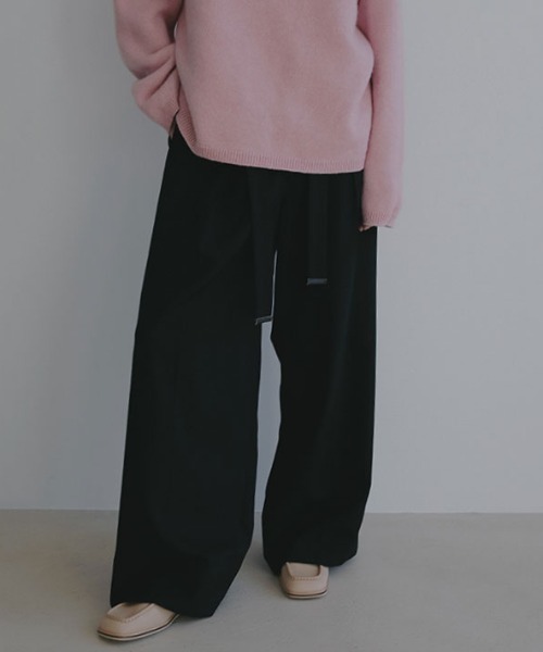 ETRE TOKYO（エトレトウキョウ） パンツ ベルテッドタックワイドパンツ