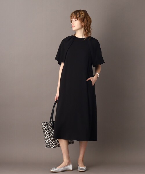ドレステリア34ブラック新品ワンピース DRESSTERIOR（ドレステリア） 半袖ワンピース 34 ブラック レディース