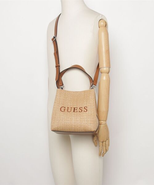 GUESS（ゲス） ショルダーバッグ バッグ WELLS Crossbody Bucket