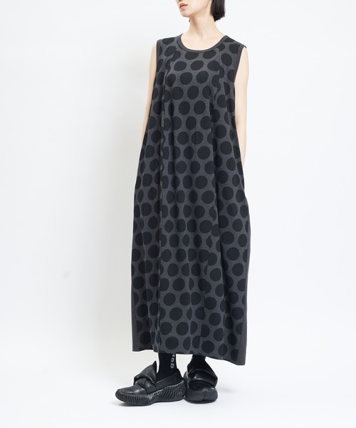 gomme（ゴム）の「ブラックライン 切替ワンピース（ドレス）」 - WEAR
