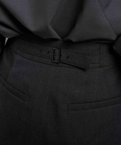 LANVIN en Bleu パンツ ウールツイルショートパンツ レディース