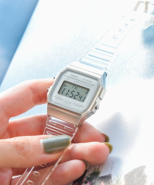 ga2100デジタル腕時計 クリア G-SHOCK「GA-2100」シリーズにクリアーでメタルなさわやか新作が