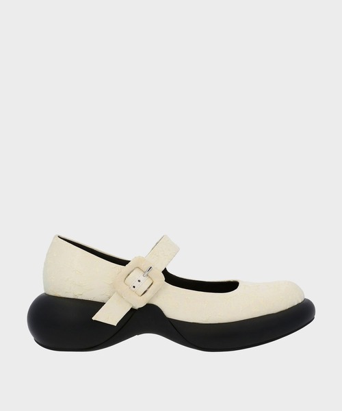 CHARLES ＆ KEITH パンプス Hallie ハリー メリージェーン