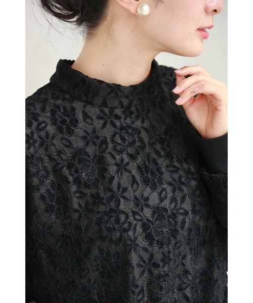 tシャツ （黒）ふんわり纏う黒花レースプルオーバートップス レディース