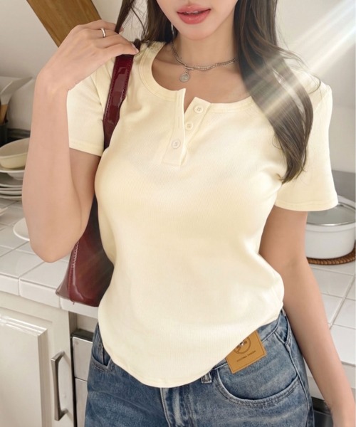 Ada. tシャツ ヘンリーネック ラウンドへム 半袖 トップス レディース