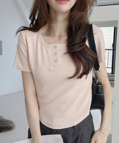 Ada. tシャツ スタイルアップ！ヘンリーネック ラウンドへム 半袖