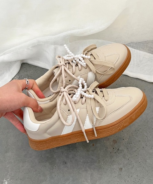 Shoes in Closet（シュークロ） スニーカー 超軽量 4WAY パール