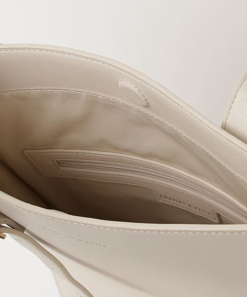 charles&keith ホワイト レザー トートバッグ CHARLES & KEITH ラージダブル ハンドルバッグ （White