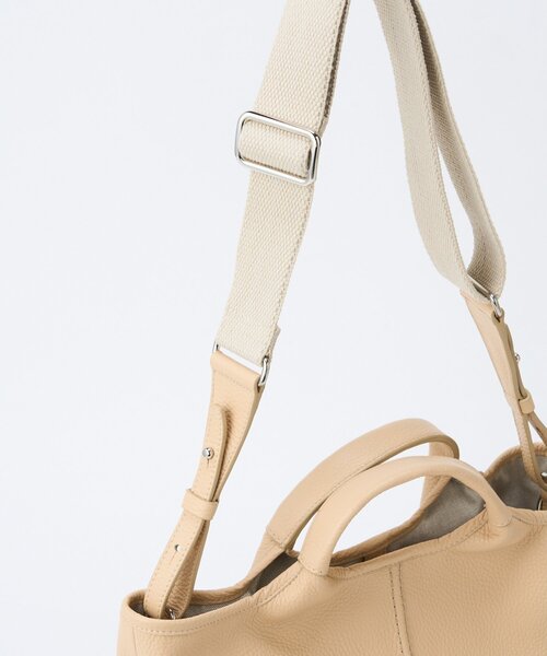 Whim Gazette（ウィム ガゼット） トートバッグ 「Hoaw.」レザー