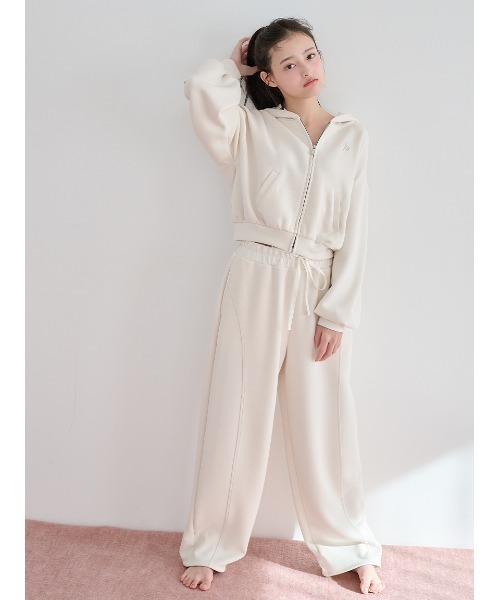 SNIDEL  スウェットルームウェア SNIDEL HOME パジャマ ルームウェア 「SNIDEL × 新木優子」スウェット