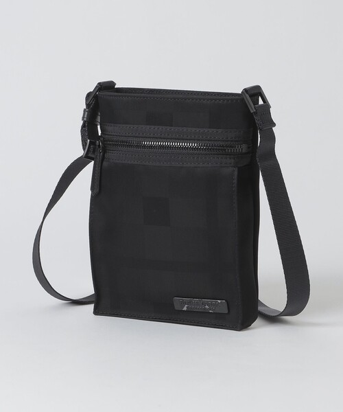 BRACK LABEL クレストブリッジ　ショルダーバッグ BLACK LABEL CRESTBRIDGE（ブラックレーベル クレストブリッジ