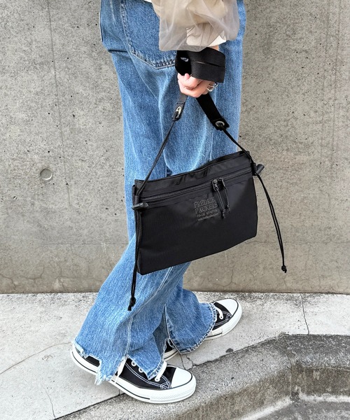 FREDRIK PACKERS（フレドリックパッカーズ） ショルダーバッグ