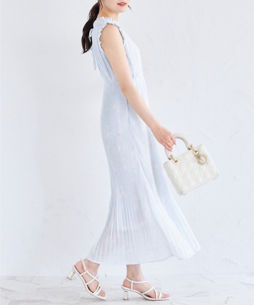 オンライン品切れ　トッコクローゼット　シフォンリボンフローラルプリントワンピース tocco closet（トッコ クローゼット） ワンピース リボン＆フリル付き