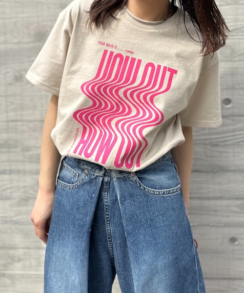 mi via loca tシャツ 「GILDAN」ウェーブ柄 HOW OUTロゴT 「PT NO