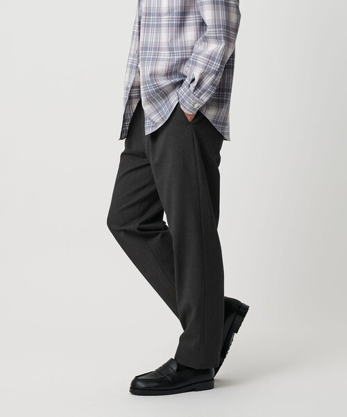 【未使用】1PIU1UGUALE3 リブテーパードスラックスパンツ サイズ6 未使用】1PIU1UGUALE3 リブテーパードスラックスパンツ サイズ6