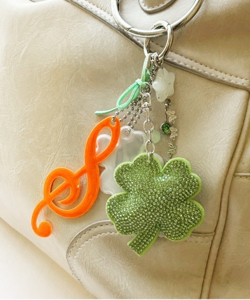 Port（ポート） キーホルダー 「 」 ネオ 森ガール クローバー