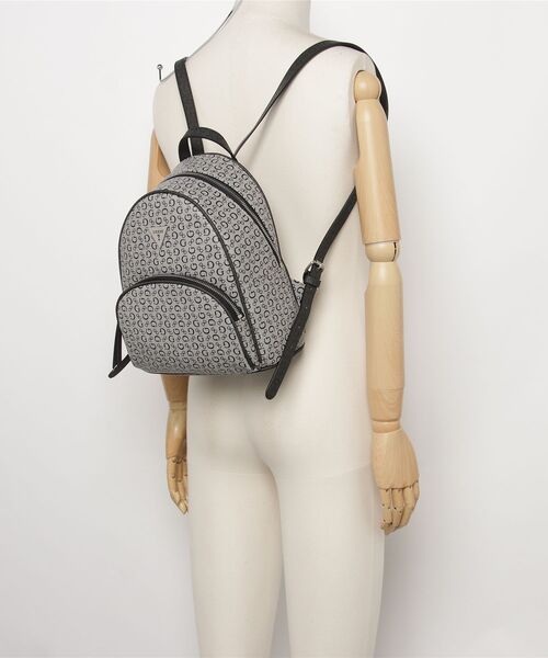 GUESS（ゲス） デイバック リュック JILLIAN Backpack バックパック