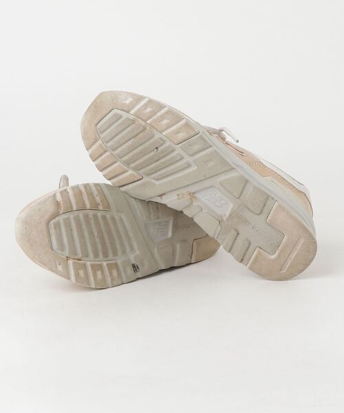 New Balance（ニューバランス） ローカットスニーカー 24cm ベージュ