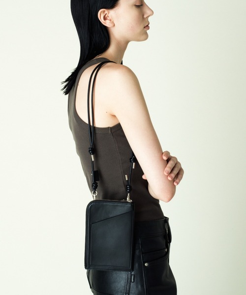 Schott レザーポーチ　美品　ブラック　ショット　ショルダーバッグ Schott N.Y.C（ショット） ポーチ 「直営限定」Women's/LEATHER MULTI
