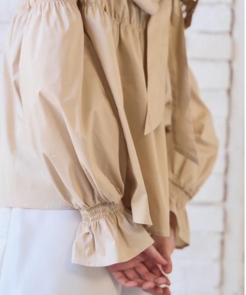Meline M. ブラウス シャツ Ruffled Ribbon Off-Shoulder Blouse