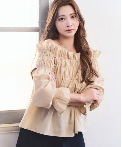 Meline M. ブラウス シャツ Ruffled Ribbon Off-Shoulder Blouse