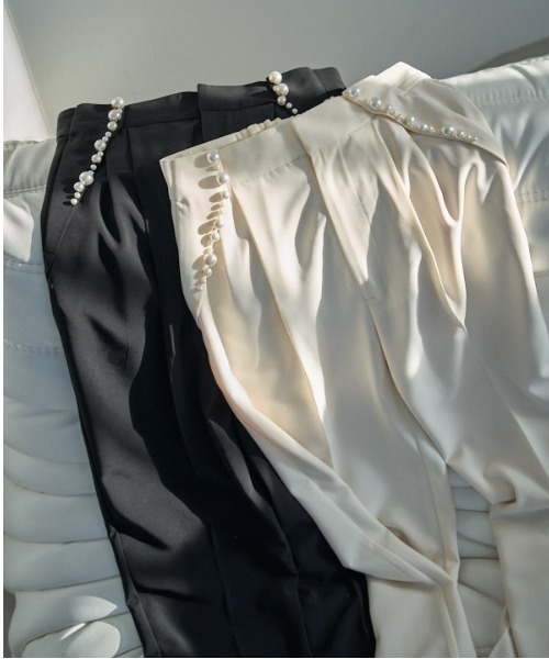 スラックス パンツ Pearl trim pants パールトリムパンツ レディースの画像
