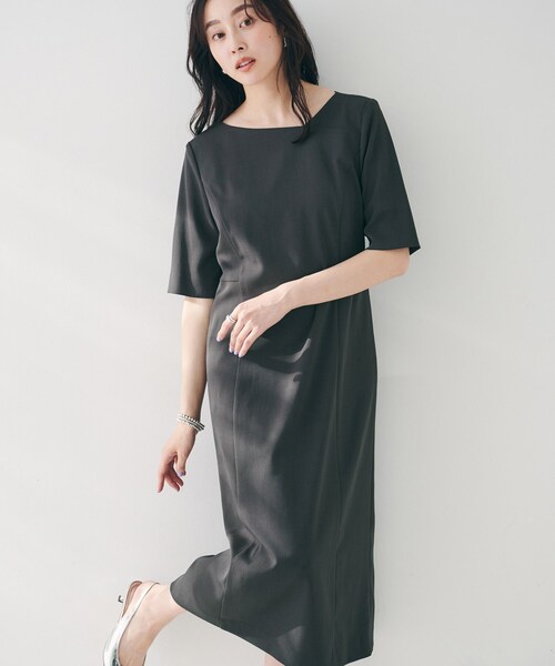 【匿名配送】 UNTITLEDワンピース✨ UNTITLED ワンピース 「きれいめ/上品/夏ワンピ」アシメネック