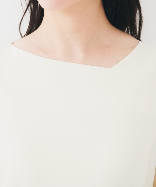 2690A美品アンタイトル　アシメネックワンピース 定価2.6万円 UNTITLED（アンタイトル） ワンピース 「きれいめ/上品/夏ワンピ