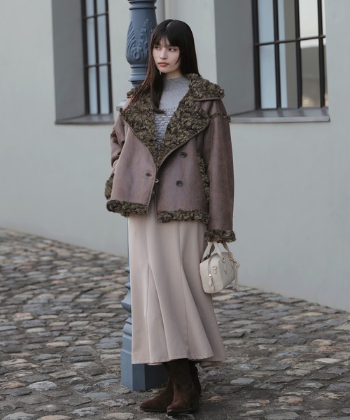 入手困難✨ ルイヴィトン 羊革 ムートンジャケット レディース グレージュ 入手困難✨ ルイヴィトン 羊革 ムートンジャケット レディース