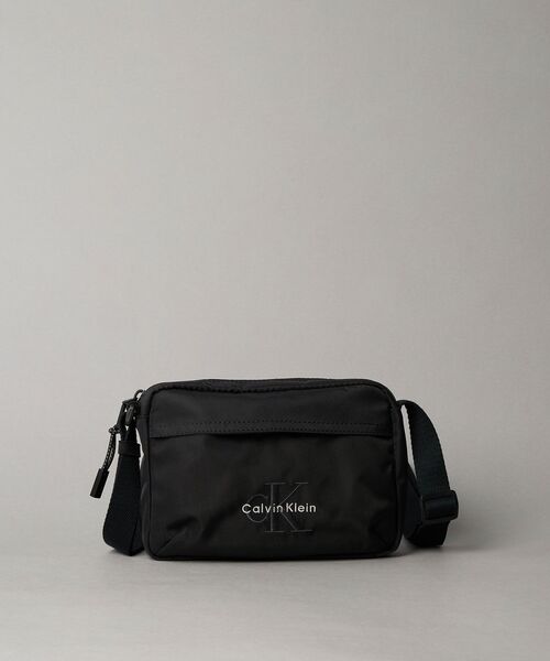 Calvin Klein（カルバン・クライン） ショルダーバッグ クロスボディ