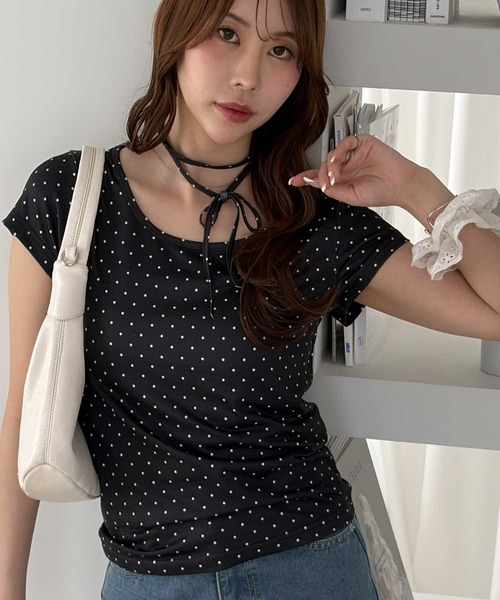 tシャツ 半袖 チョーカー付きコンパクトシルエットドット柄Tシャツ