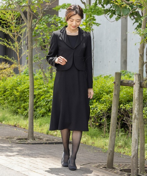 プラダ　セットアップ　テーラードジャケット　スカート スカート PRADA(プラダ) セットアップ(レディース) - 海外通販の