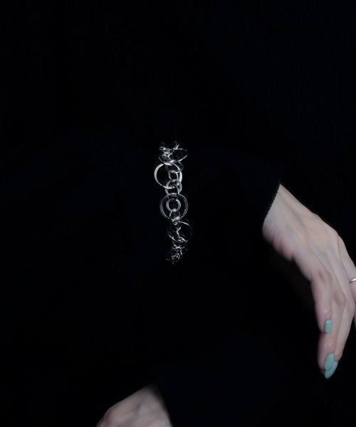 【美品】YArKA ヤーカ　ブレスレット　バングル　Mサイズ 美品】YArKA ヤーカ ブレスレット バングル Mサイズ YArKA