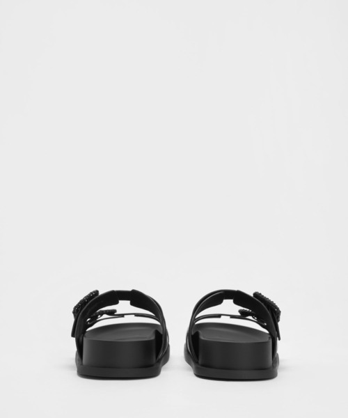 CHARLES ＆ KEITH（チャールズ&キース） サンダル ウーブンバックル