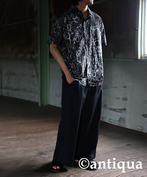 antiqua（アンティカ） ブラウス シャツ 星座柄デザインシャツ