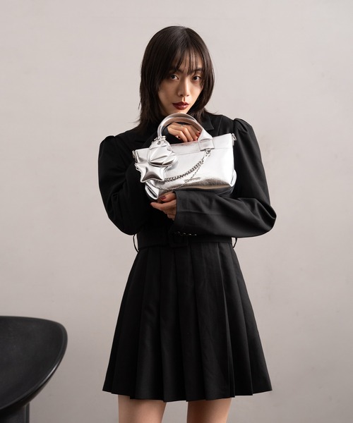 CHARLES & KEITH◆Atwood クリンクル チェーントートバッグ CHARLES ＆ KEITH トートバッグ Atwood アトウッド クリンクル