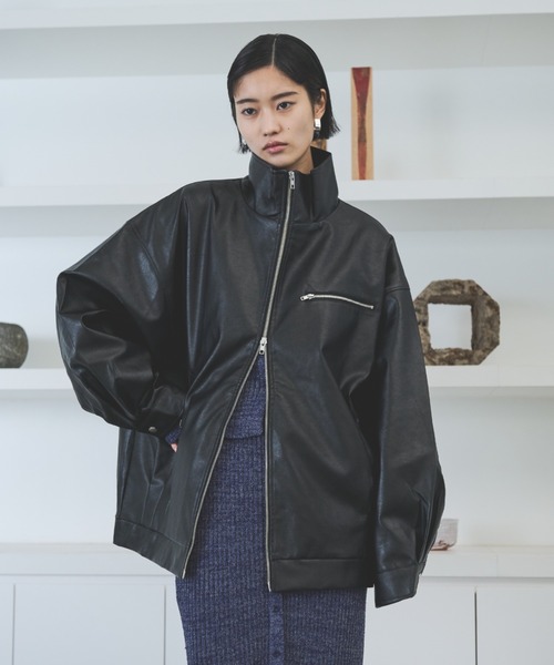 AIC. ブルゾン アウター レザータッチスタンドカラーブルゾン