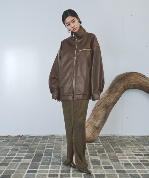 AIC. ブルゾン アウター レザータッチスタンドカラーブルゾン