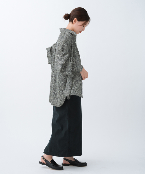 美品【IENA イエナ】BLACK フラワーシャツ レディース長袖ブラウス IENA ブラウス シャツ BLACK フラワーシャツ レディース