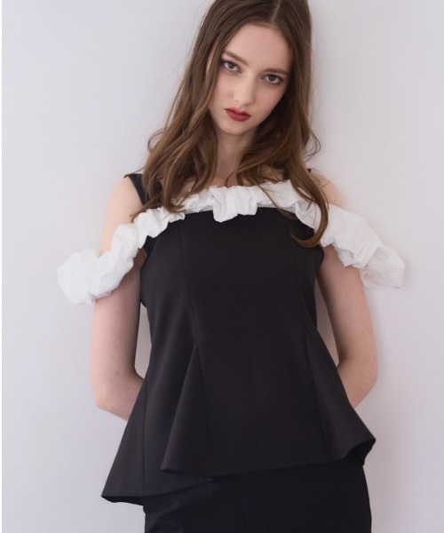 ブラウス シャツ Ruffle Accent Peplum Top  ラッフルアクセントペプラムトップ レディース