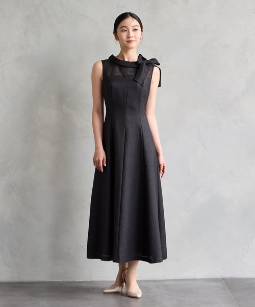 新品・未使用　AIMER　バックリボンドレス AIMER ドレス ストライプ刺繍バックリボンパーティードレス 結婚