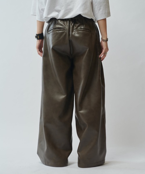 Lui's（ルイス） パンツ 「SURJENT」 シンセティックレザーワイド